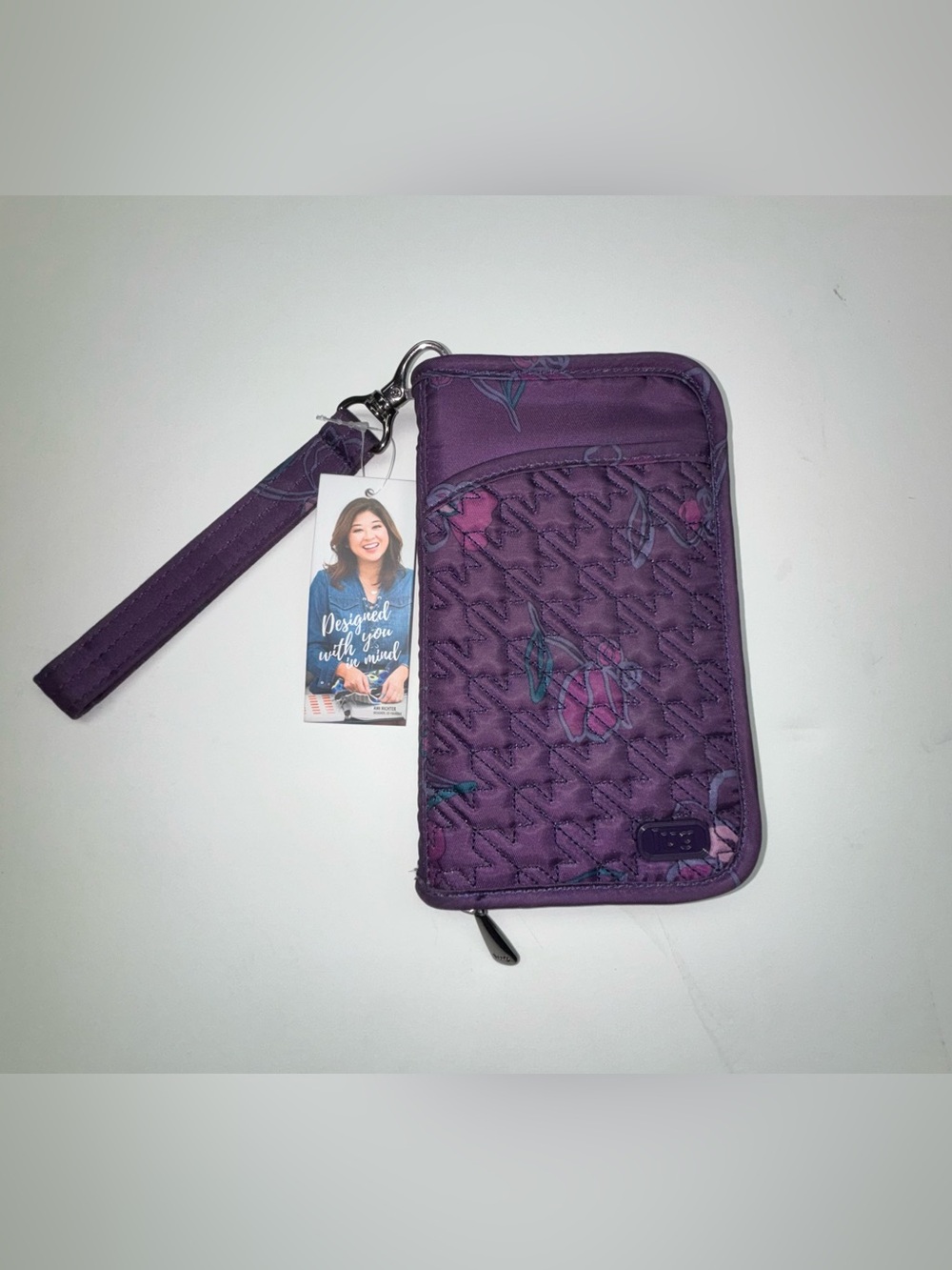NWT Lug FLORET PURPLE TANDEM Quilted Wristlet Wallet